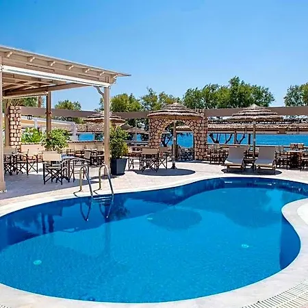 Enjoy Hotel apartamentowy Kamári