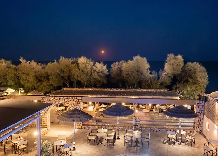 Apartahotel Enjoy Kamári