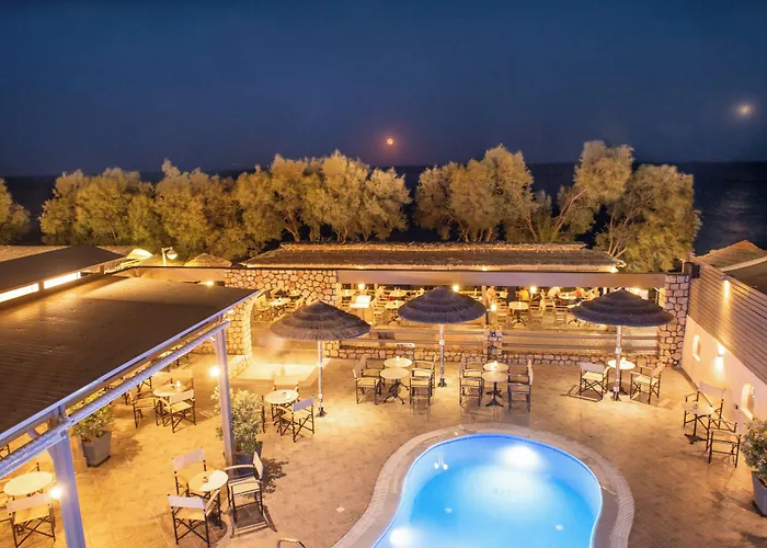 Aparthotel Enjoy Kamari (Santorini)