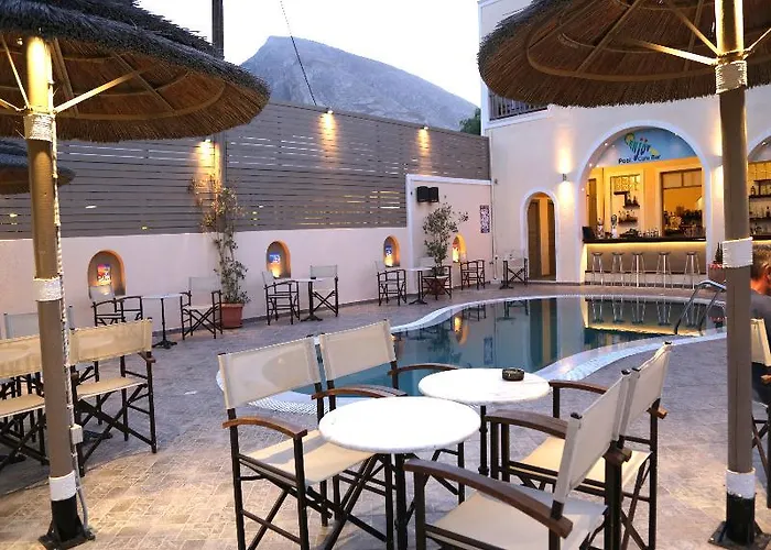 英约尔别墅酒店