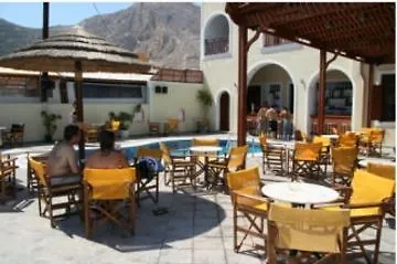 Apartahotel Enjoy Kamári