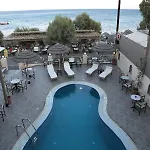 Apartahotel Enjoy 3*
