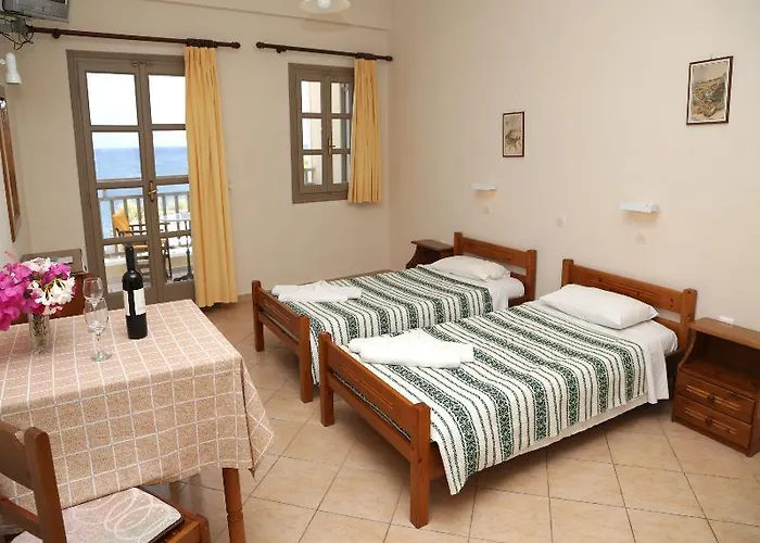 Enjoy 3* Камари